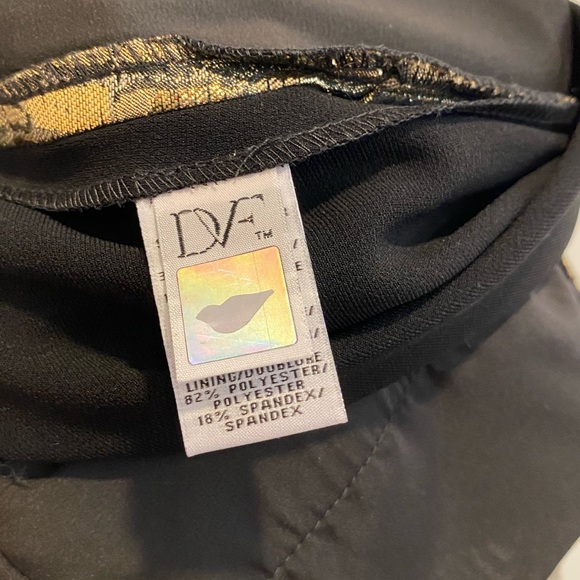 Diane Von Furstenberg Gold Embossed / Black Mary Metallic Pants Size 4 NWT - Picture 15 of 16